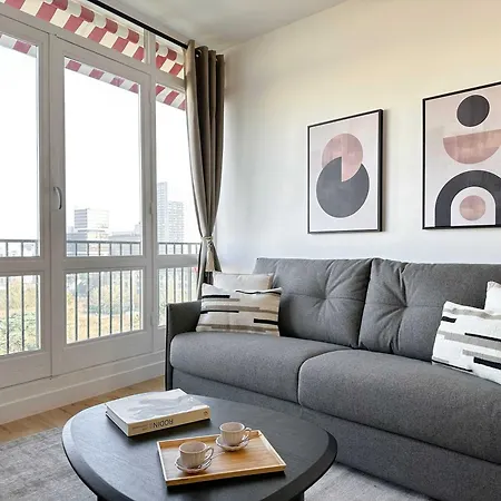 Premium Flat Balcony & Lift For 5 Appartement *