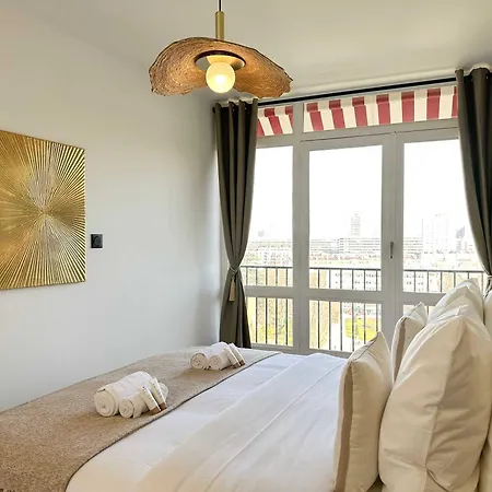 Premium Flat Balcony & Lift For 5 Appartement *