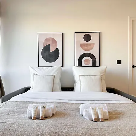 Premium Flat Balcony & Lift For 5 * Párizs