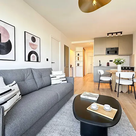 Premium Flat Balcony & Lift For 5 Appartement Parijs
