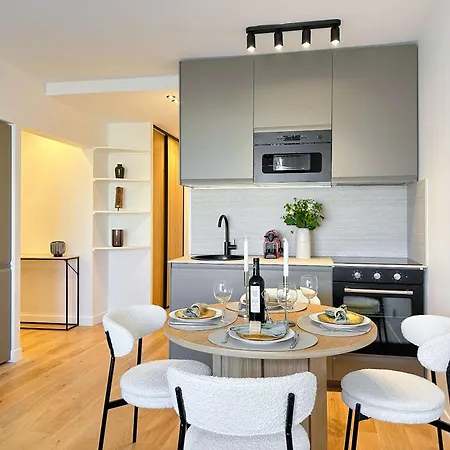 Appartement Premium Flat Balcony & Lift For 5 *