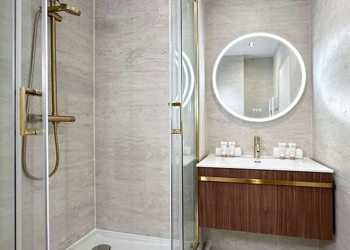 Premium Flat Balcony & Lift For 5 Paris