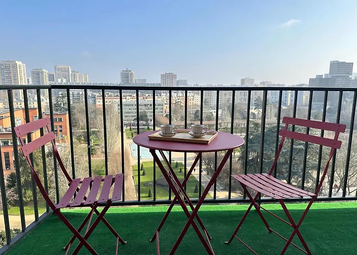 Apartment Premium Flat Balcony & Lift For 5