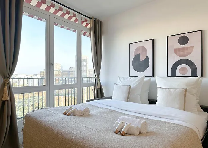 Apartman Premium Flat Balcony & Lift For 5 Párizs