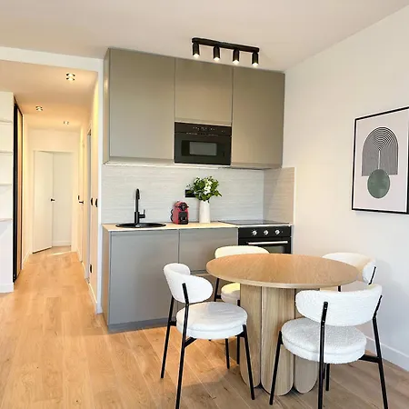 Premium Flat Balcony & Lift For 5 * Párizs